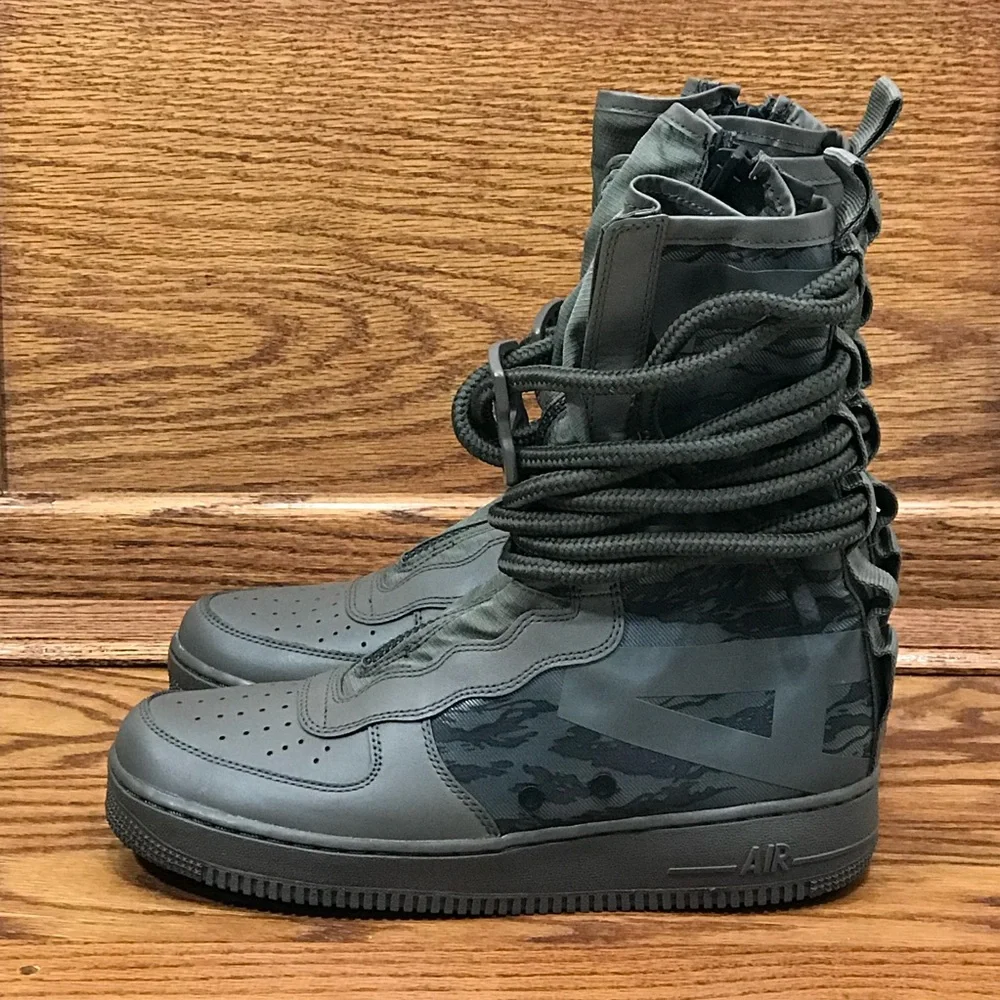 Nike SF Air Force‎ 1 High Ridgerock Shoes